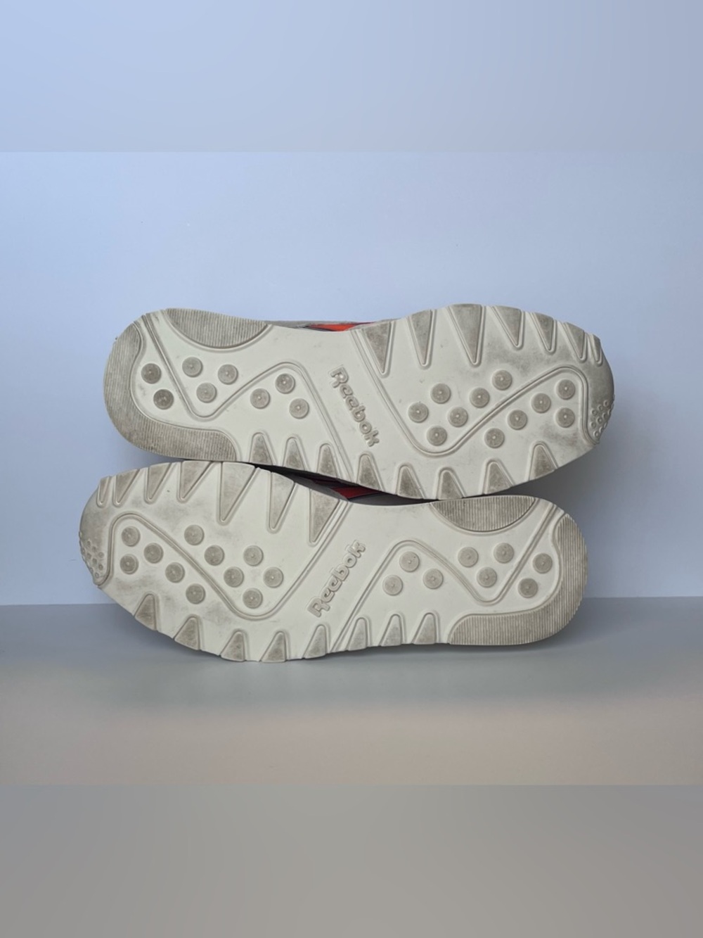 REEBOK Men’s Classic Nylon Retro Sneaker White Grey Orange Blue Size 9 - Picture 7 of 7